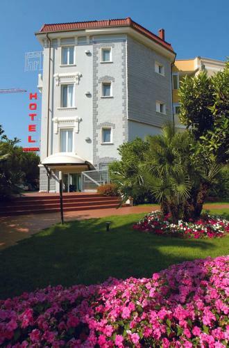 Hotel Riviera