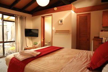 Papakura Motor Lodge & Motel
