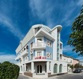 Hotel Albergo Biancaneve