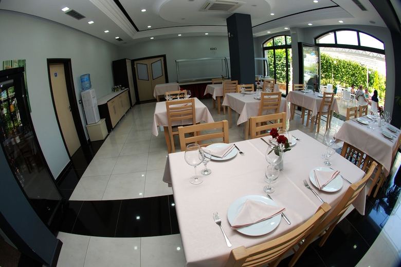 Apartamento Heksamil Hotel