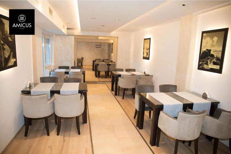 Hotel Amicus