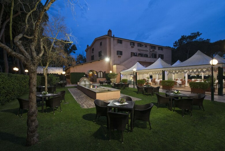 Hotel La Pineta Dei Liberti