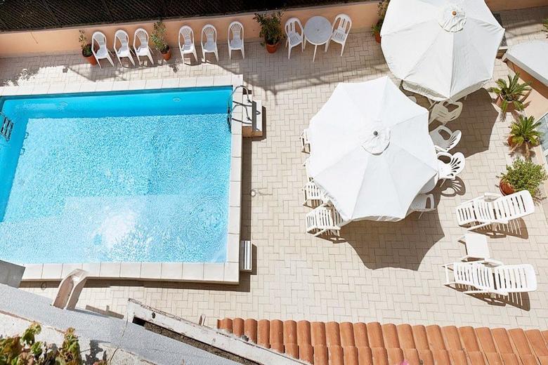Hotel Majore