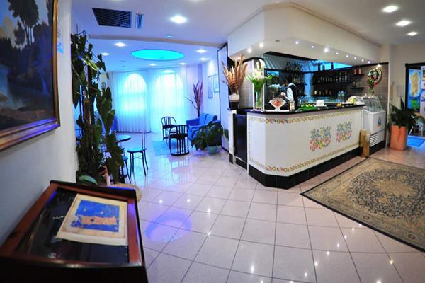 Hotel Majore