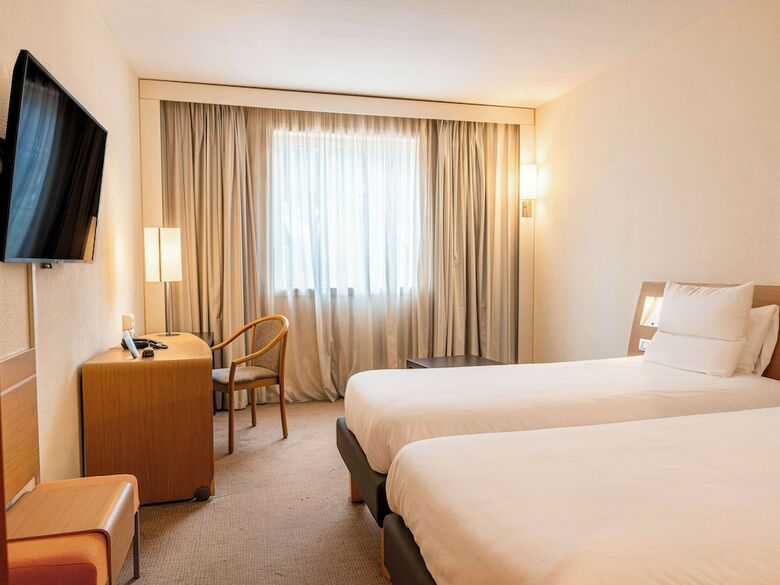 Hotel Novotel Roma La Rustica