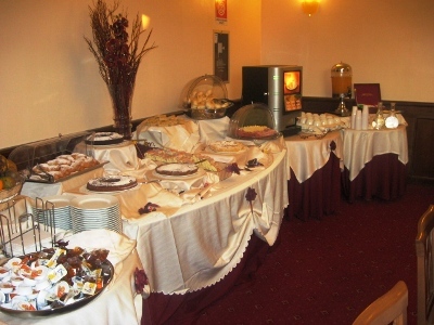 Hotel Roma Domus