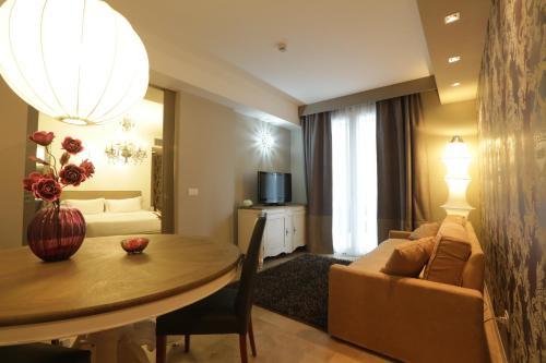 Admiral Park Hotel