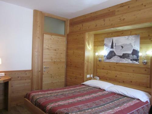Hotel Arnica Garn�
