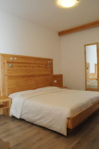 Hotel Arnica Garn�