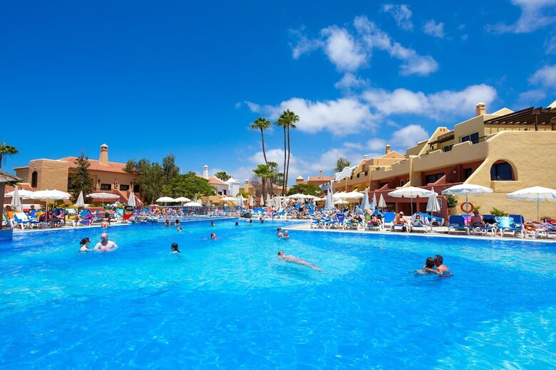 Hotel Dream Villa Tagoro