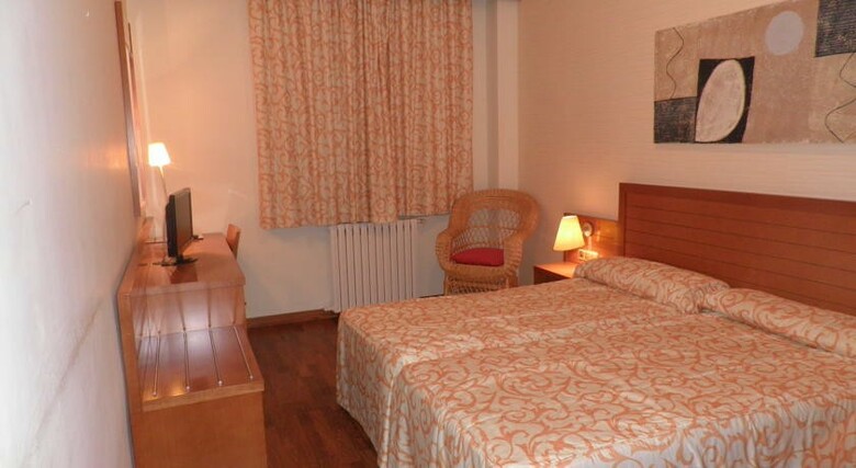 Hotel De Monta�a Rubielos