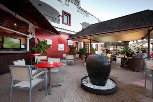 Apartamentos Playa Es Cana