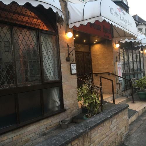 Hotel White Lodge Inn
