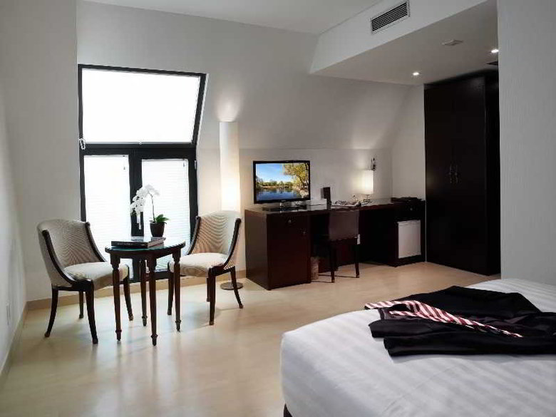 Hotel Doulos