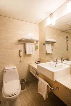 Ramada Seoul Hotel