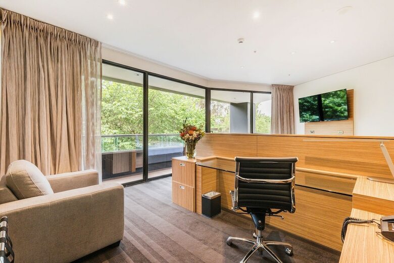 Hotel Crowne Plaza Canberra