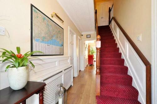 Hostal Lynfield Guesthouse