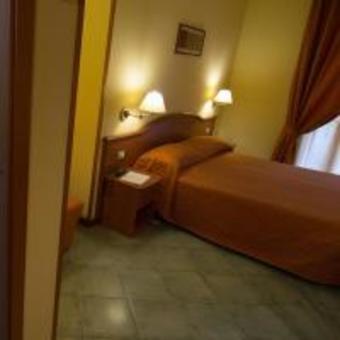 Hotel Degli Amici