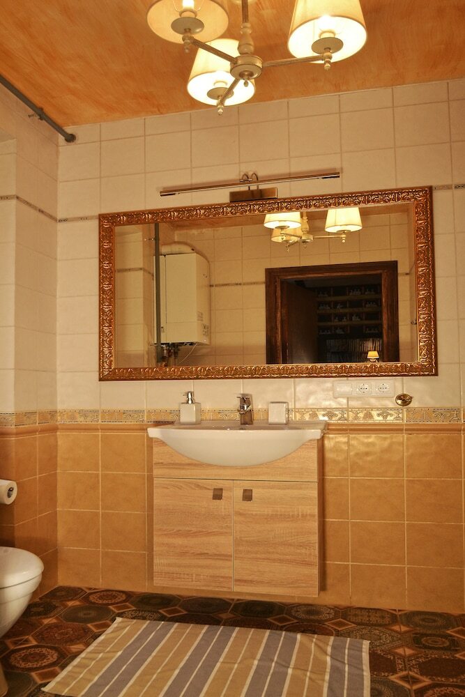 Rentida Apartments