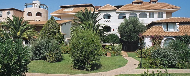 Colonna Beach Hotel