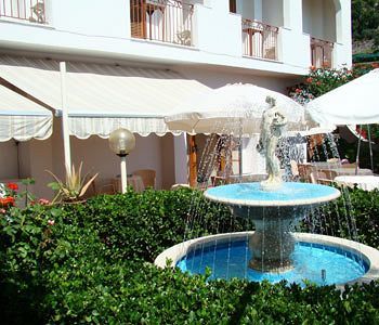 Hotel Zi'ntonio