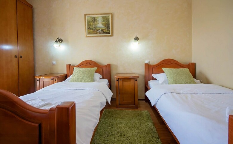 Hotel Holiday