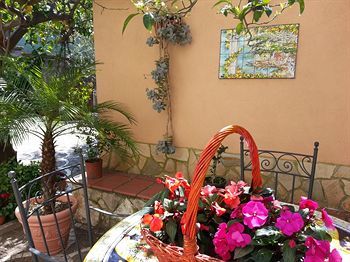 Bed & Breakfast Villa Pollio