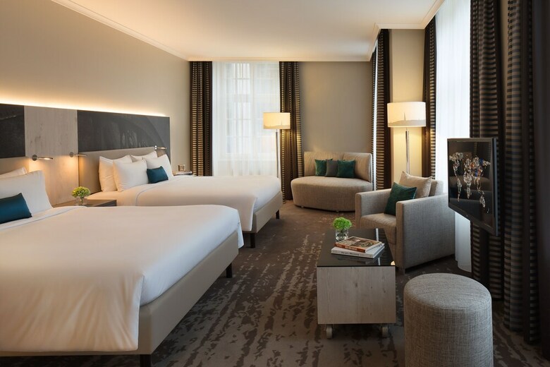 Hotel Renaissance Hamburg