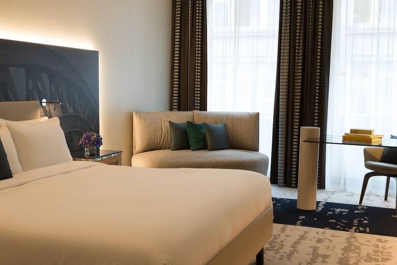 Hotel Renaissance Hamburg