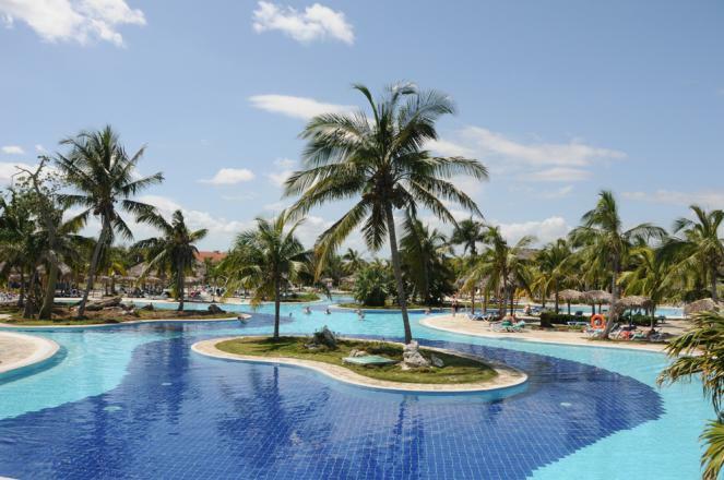 Hotel Playa Pesquero