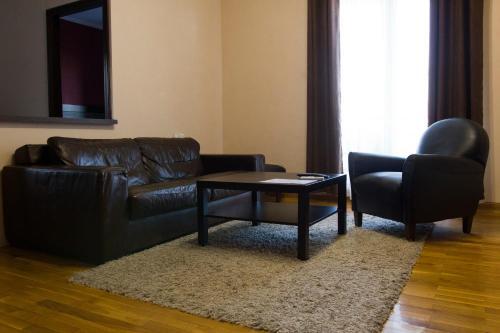 Hostal Vila Senjak B&B