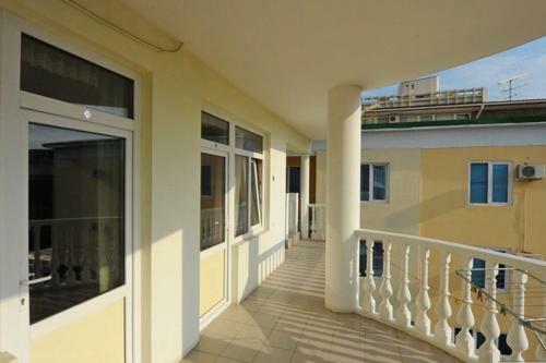 Hostal Alyona Hotel