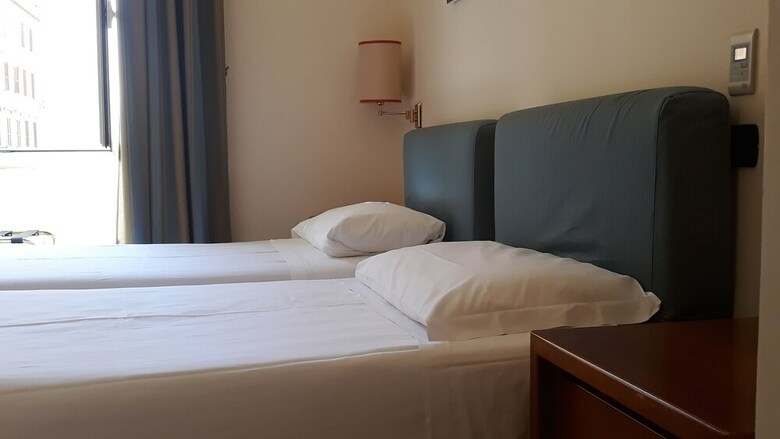 Hotel Crosti