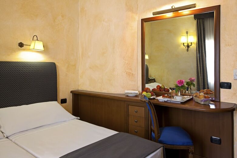 Hotel La Fenice