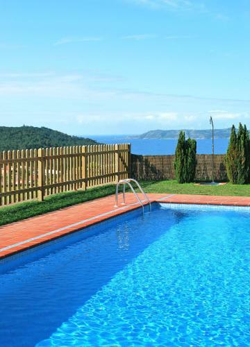 Agroturismo Hotel R�stico Y Apartamentos A Torre De Laxe