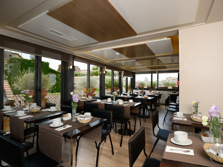 Hotel Trevi
