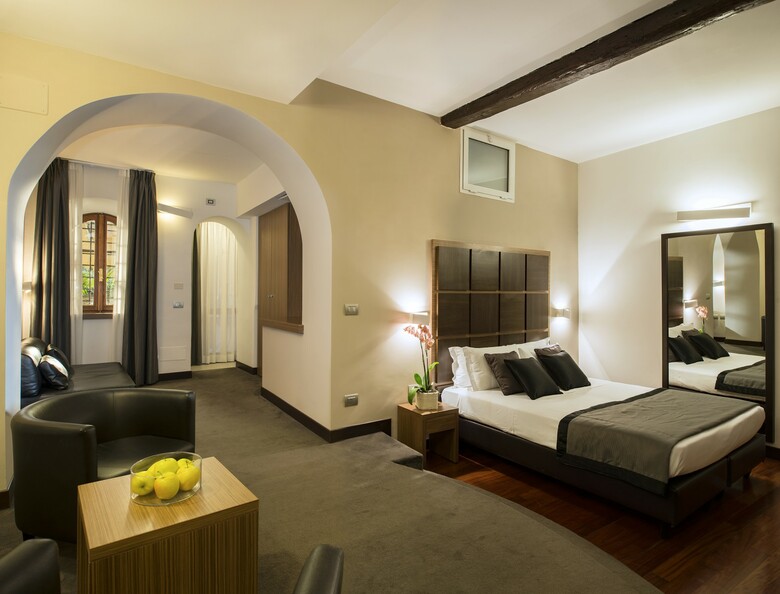 Hotel Trevi