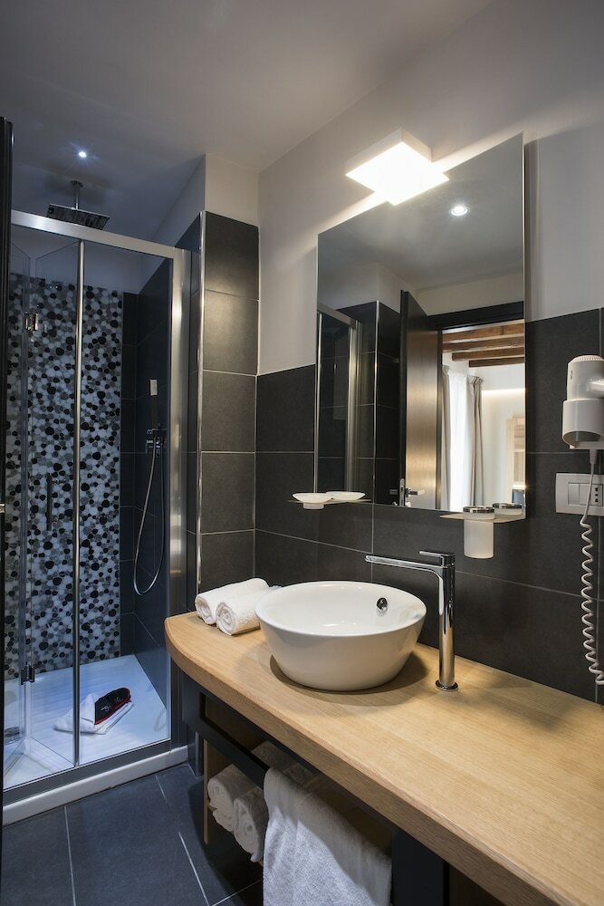 Hotel Trevi