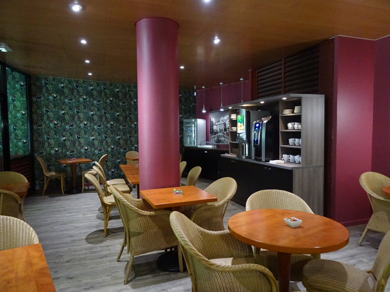 Residencia Teneo Suites