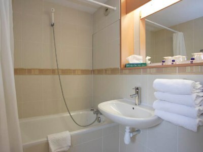 Hotel Kyriad Memorial