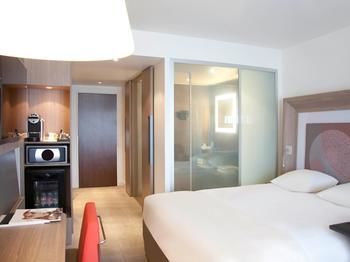 Hotel Novotel Chartres