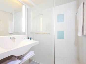 Hotel Novotel Chartres