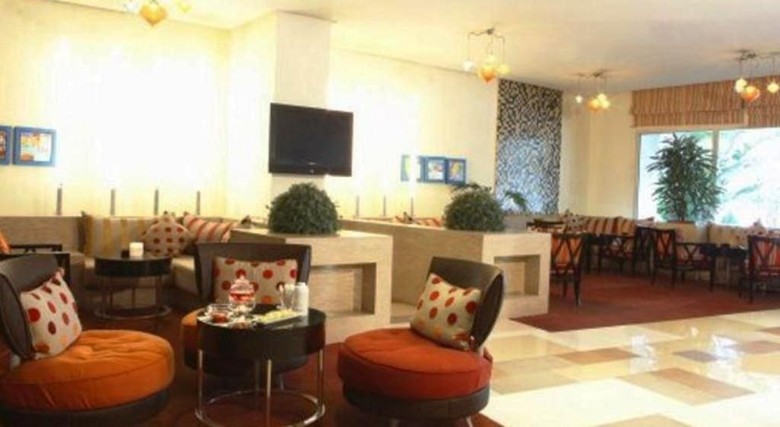 Hotel Golden Tulip Farah