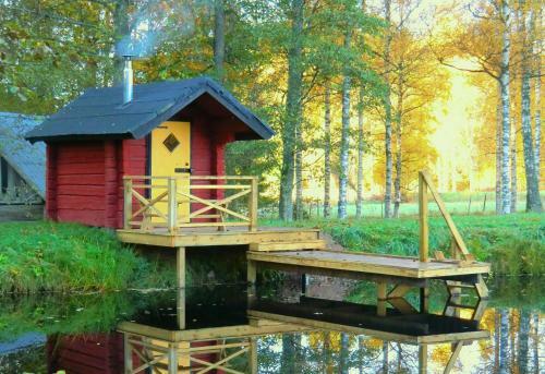 Lodge Tyras Stuga