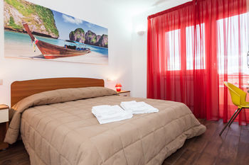 Almes Apartments