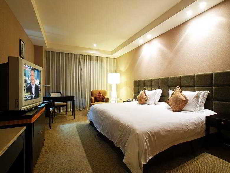Best Western Shanghai Ruite Hotel