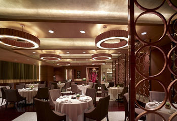 Hotel New World