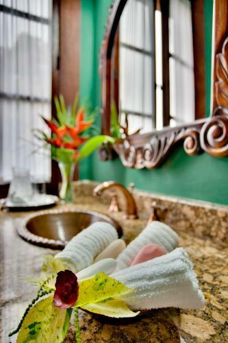 Hotel Mahogany Hall Luxury Boutique Resort