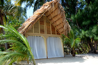 Hotel Robert's Grove Beach Resort