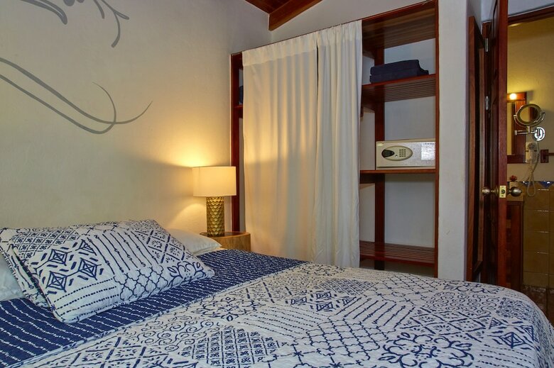 Living Hotel